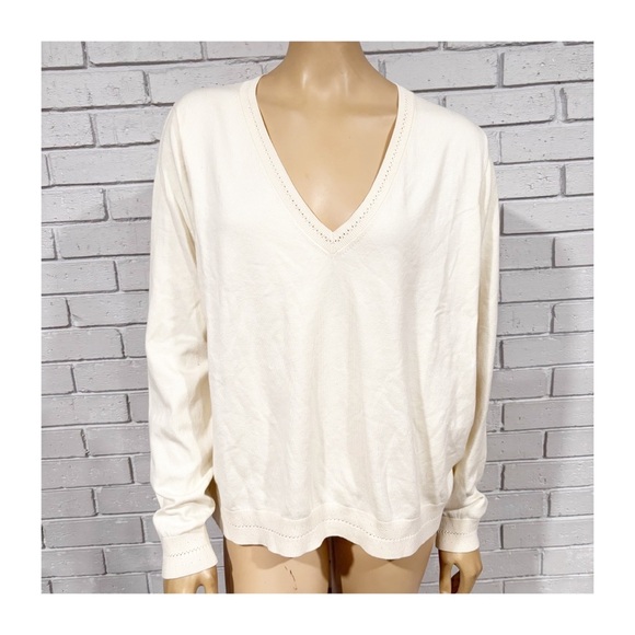 Boden Women’s Cream V-Neck Sweater - Picture 7 of 8